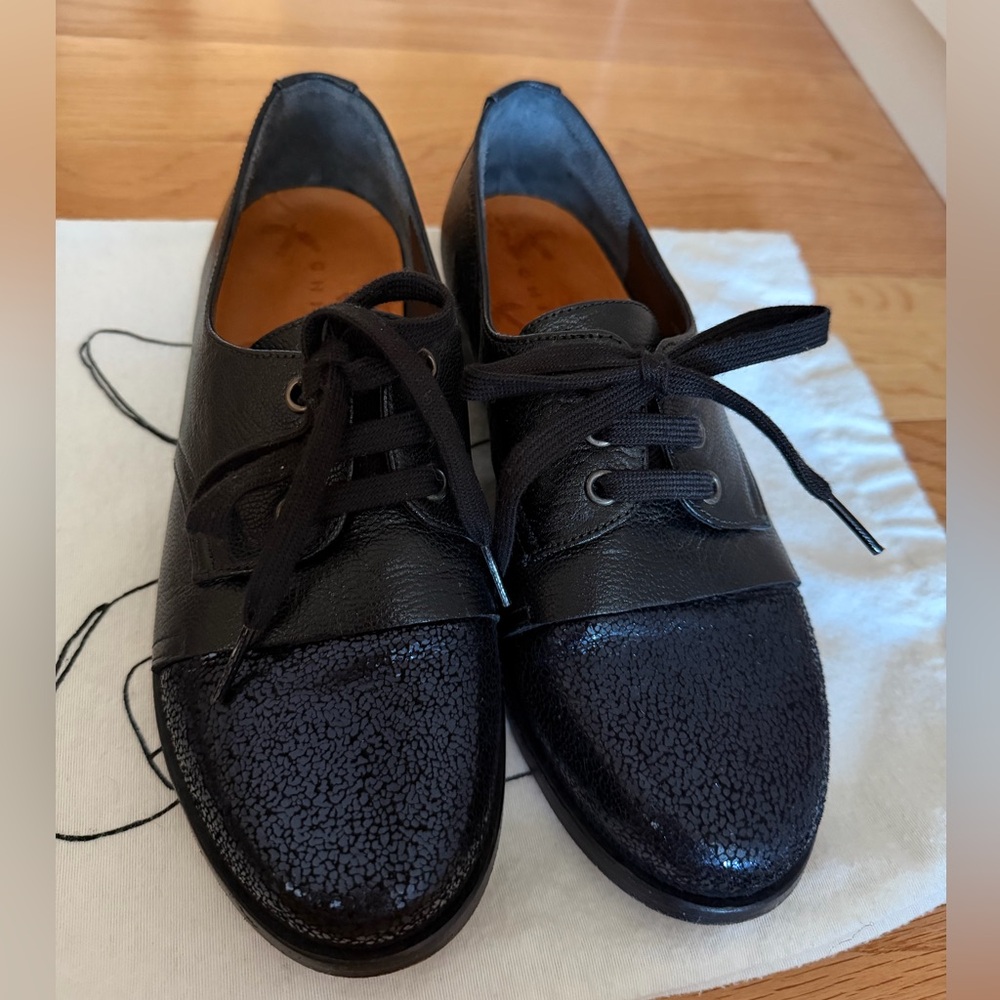 Chie Mihara Leather Lace Up Oxford Dress Shoes